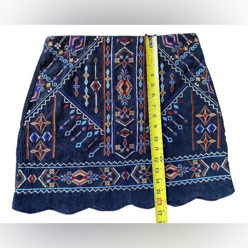 Blue Rain Embroidered Navy Corduroy Mini Skirt Size M - Picture 6 of 9